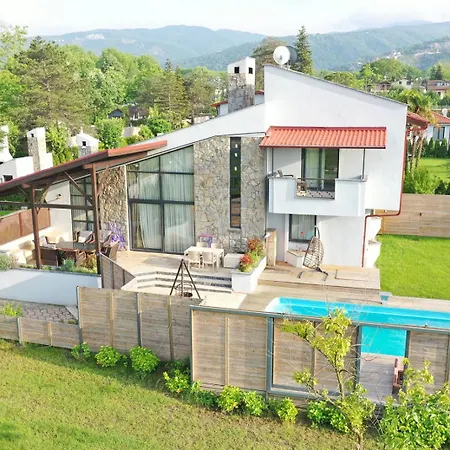 Villa Monk By The Lake Sapanca