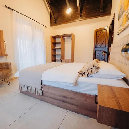 Villa Monk By The Lake Sapanca *